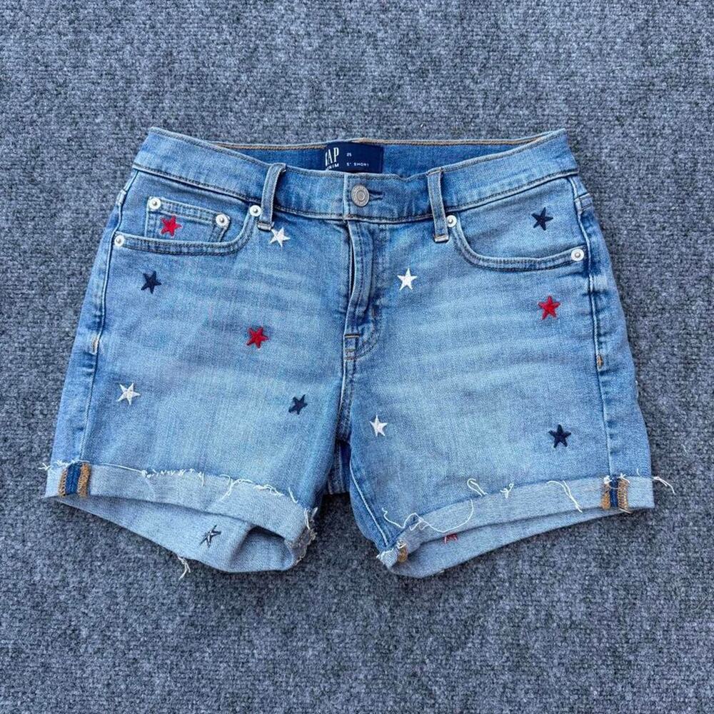 GAP Denim Star Embroidered 5" Jean Shorts Women's Size 25 Blue Cut-Off Raw Hem